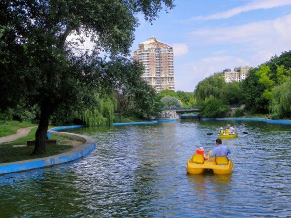 Квартира Возле Аркадии И Парка Победы С Балконом И Видом На Море Odessa Eksteriør bilde